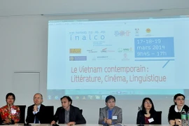 Giới thiệu văn học, điện ảnh và ngôn ngữ Việt tại Paris