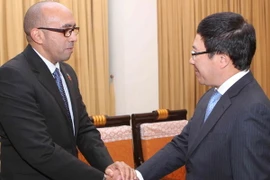 Việt Nam luôn coi trọng quan hệ truyền thống đặc biệt với Cuba