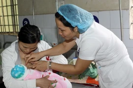 Việt Nam quan tâm khuyến khích việc nuôi con bằng sữa mẹ