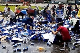 Phạt tù hai đối tượng tham gia vụ "hôi bia" tại tỉnh Đồng Nai