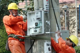 Gỡ nút thắt mặt bằng để giải bài toán thiếu điện cho Thủ đô