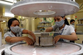 Công ty Trung Quốc vẫn trả lương trong ngày nghỉ đột xuất