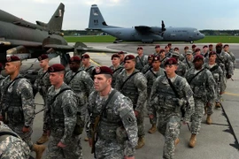 Lầu Năm Góc điều chuyển binh lính và xe tăng tới Đông Âu