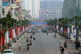 Dự án đường Lê Trọng Tấn được thiết kế 4 làn xe chạy. (Ảnh: Huy Hùng/TTXVN)