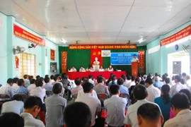 Hội nghị tiếp xúc cử tri đối với các ứng viên đại biểu Quốc hội ứng viên đại biểu HĐND tỉnh nhiệm kỳ 2016-2021 tại các đơn vị bầu cử đại biểu Quốc hội trong tỉnh. (Ảnh: Văn Trí/TTXVN)