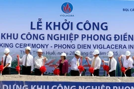 Lễ khởi công Khu công nghiệp Phong Điền-Viglacera. (Ảnh: Quốc Việt/TTXVN)