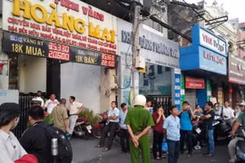 Vụ tiệm vàng Hoàng Mai: Công an đã trả lại 14.000 USD 