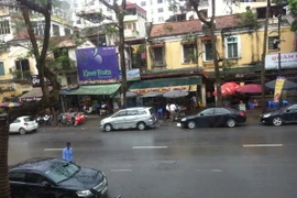 Bắc Bộ dịu mát, Nam Bộ đề phòng mưa đá và dông lốc