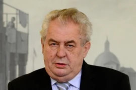 Lãnh đạo Séc mâu thuẫn trong quan điểm đối với Nga