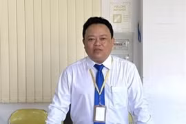 Ông Trịnh Út Mười bị bắt tạm giam để điều tra về hành vi lừa đảo chiếm đoạt tài sản. (Ảnh: TTXVN phát)