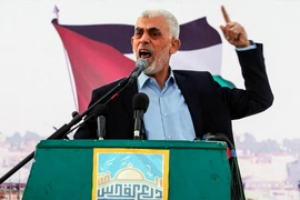 Thủ lĩnh Hamas Yahya Sinwar bất ngờ tái xuất sau tin đồn bị Israel oanh kích