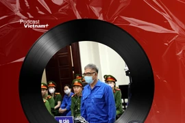 Tin nóng 11/4: Đỗ Hữu Ca bất ngờ nhận tội sau một đêm suy nghĩ