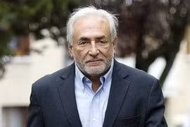 Strauss-Kahn dàn xếp với cô hầu phòng Manhattan