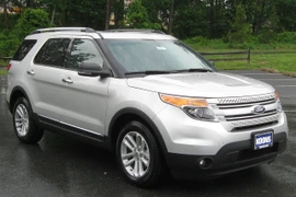 Hơn 3.200 xe Ford nhập khẩu về Việt Nam cần quay về xưởng để xử lý lỗi