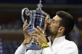 Vì sao Novak Djokovic lại vĩ đại đến vậy trong Làng Banh Nỉ?