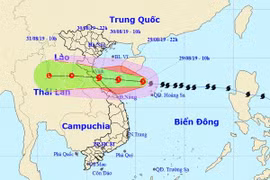 Vị trí và đường đi dự kiến của bão số 4. (Nguồn: nchmf.gov.vn)