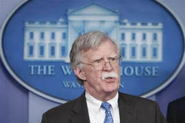 Cố vấn An ninh quốc gia Mỹ John Bolton phát biểu tại cuộc họp báo ở Washington, DC. (Ảnh: AFP/TTXVN)