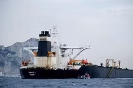 Tàu chở dầu Grace 1 của Iran tại khu vực ngoài khơi Gibraltar. (Ảnh: IRNA/TTXVN)