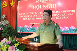 Thứ trưởng Bùi Văn Nam phát biểu chỉ đạo tại Hội nghị tập huấn. (Nguồn: bocongan.gov.vn)