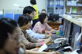 Chứng khoán đỏ sàn, chỉ số VN-Index lùi về ngưỡng hơn 573 điểm 