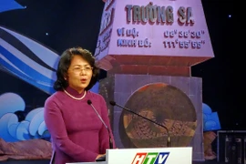 Phó Chủ tịch Nước Đặng Thị Ngọc Thịnh phát biểu tại chương trình. (Ảnh : Thế Anh/TTXVN)