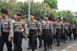 Cảnh sát Indonesia được triển khai tại Jakarta. (Nguồn: AFP/TTXVN)