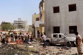 Hiện trường vụ đánh bom ở Mogadishu. (Nguồn: AP)