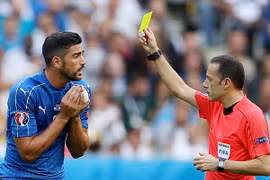 Graziano Pelle sẽ bị treo giò nếu nhận thêm thẻ vàng ở trận gặp Đức. (Nguồn: Getty Images)