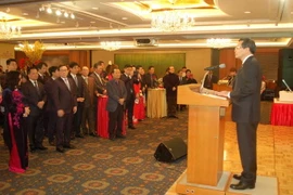 Đại sứ Phạm Hữu Chí phát biểu tại chương trình Tết cộng đồng tại thủ đô Seoul. (Ảnh: Phạm Duy/Vietnam+)