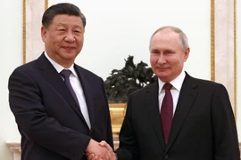 Ông Putin gọi ông Tập Cận Bình là "bằng hữu" khi gặp gỡ ở Điện Kremlin