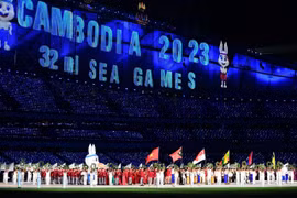 [Video] Lễ Khai mạc SEA Games 32 gặp sự cố, chủ nhà Campuchia xin lỗi