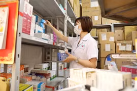 Hà Nội: Khắc phục tình trạng thiếu thuốc, trang thiết bị, vật tư y tế