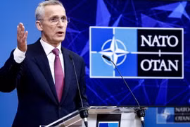 Tổng Thư ký NATO Jens Stoltenberg trong cuộc họp báo tại Hội nghị Ngoại trưởng Hội đồng Bắc Đại Tây Dương tại Brussels, Bỉ ngày 5/4/2023. (Ảnh: AFP/TTXVN)
