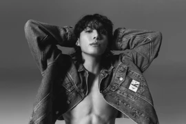 Cổ phiếu Calvin Klein tăng vọt khi Jungkook thành đại sứ thương hiệu