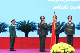 Nhà nước và BQP Lào khen thưởng 68 tập thể, cá nhân QĐND Việt Nam