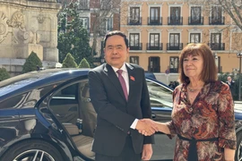 Ông Trần Thanh Mẫn hội đàm với lãnh đạo lưỡng viện Tây Ban Nha