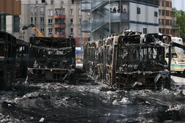 Các thị trưởng Pháp kêu gọi người dân đồng lòng chống bạo loạn