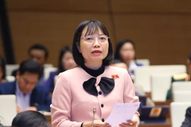 Đảm bảo an toàn hoạt động trải nghiệm và quản lý giá sách giáo khoa