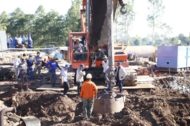 Cận cảnh thiết bị dùng để giải cứu bé trai mắc kẹt trong trụ bêtông