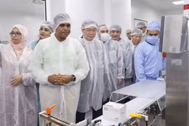 Chủ tịch Quốc hội: Việt Nam-Bangladesh có tiềm năng hợp tác về y dược