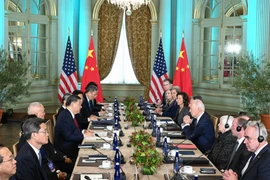 Chủ tịch Trung Quốc Tập Cận Bình và Tổng thống Mỹ Joe Biden trong cuộc hội đàm bên lề Tuần lễ Cấp cao APEC 2023 ở California, Mỹ ngày 15/11/2023. (Ảnh: THX/TTXVN)