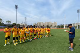 ASIAD: Tuyển Nữ Việt Nam hào hứng trong buổi tập đầu tiên ở Ôn Châu