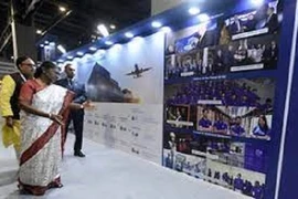 Việt Nam tìm kiếm cơ hội hợp tác về thiết bị và công nghệ ở Ấn Độ