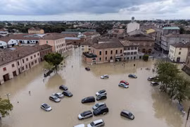 'Thung lũng ẩm thực' của Italy tan hoang sau 2 trận lũ lụt khủng khiếp