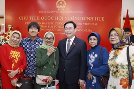 Chủ tịch Quốc hội: Cộng đồng là cầu nối cho quan hệ Việt Nam-Indonesia