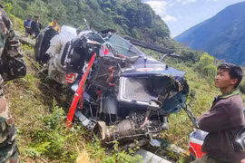 Rơi trực thăng khiến 5 người thương vong tại miền Đông Nepal