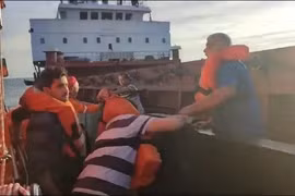 Romania: Xảy ra vụ nổ trên tàu chở hàng gần cảng sông Danube