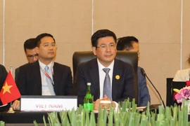 Bộ trưởng Nguyễn Hồng Diên tham dự Hội nghị Bộ trưởng Kinh tế CLMV