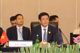 Bộ trưởng Nguyễn Hồng Diên tham dự Hội nghị Bộ trưởng Kinh tế CLMV