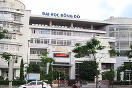 Đại học Đông Đô.